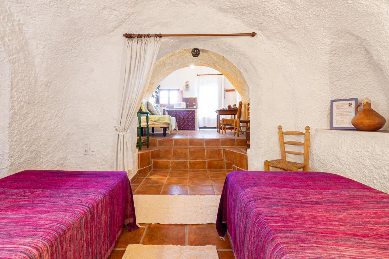 Cuevas El Abanico - Vtar Vivienda Turistica De Alojamiento Rural Granada Eksteriør billede
