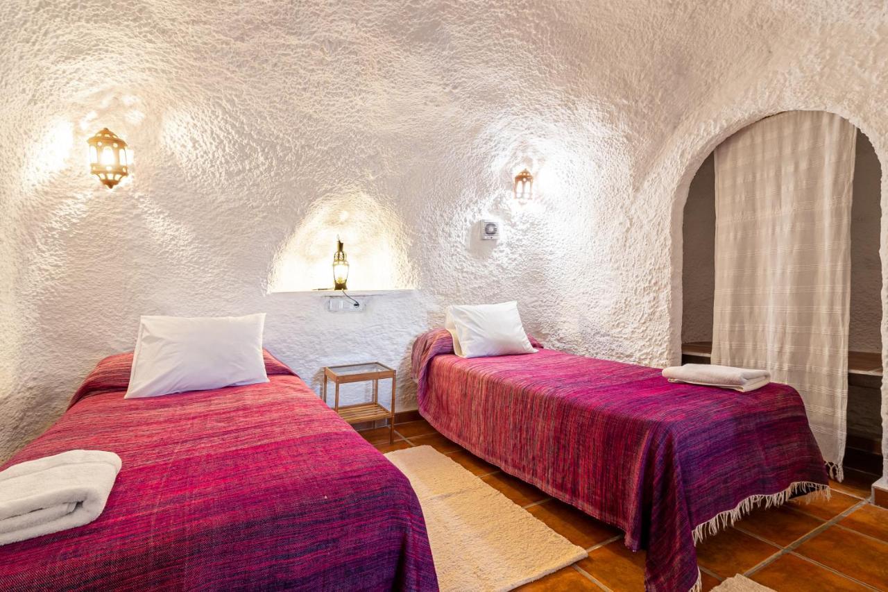 Cuevas El Abanico - Vtar Vivienda Turistica De Alojamiento Rural Granada Eksteriør billede