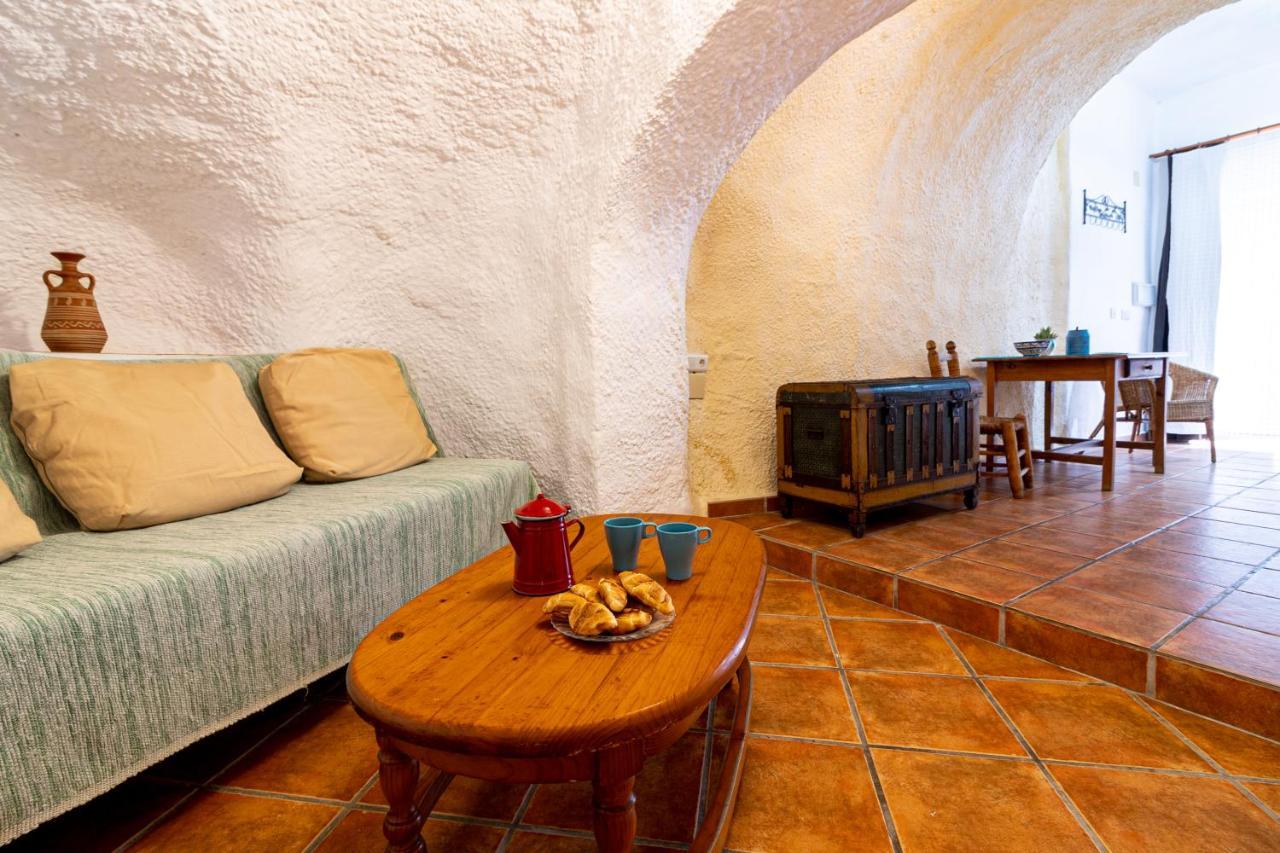 Cuevas El Abanico - Vtar Vivienda Turistica De Alojamiento Rural Granada Eksteriør billede