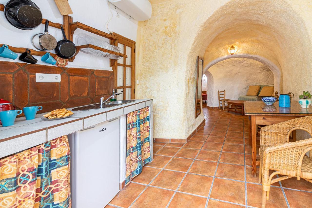 Cuevas El Abanico - Vtar Vivienda Turistica De Alojamiento Rural Granada Eksteriør billede