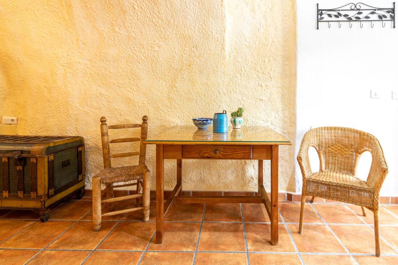 Cuevas El Abanico - Vtar Vivienda Turistica De Alojamiento Rural Granada Eksteriør billede