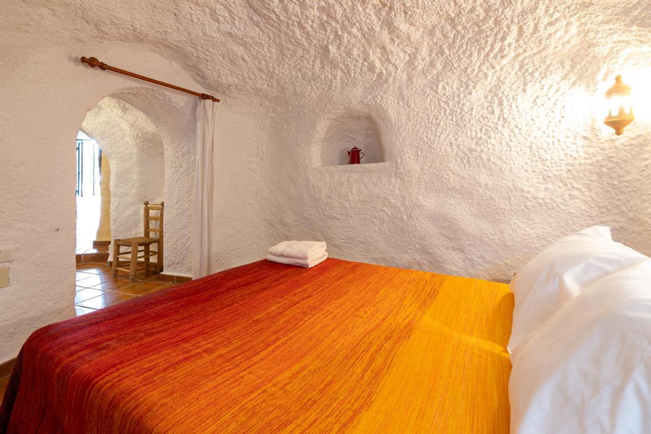 Cuevas El Abanico - Vtar Vivienda Turistica De Alojamiento Rural Granada Eksteriør billede