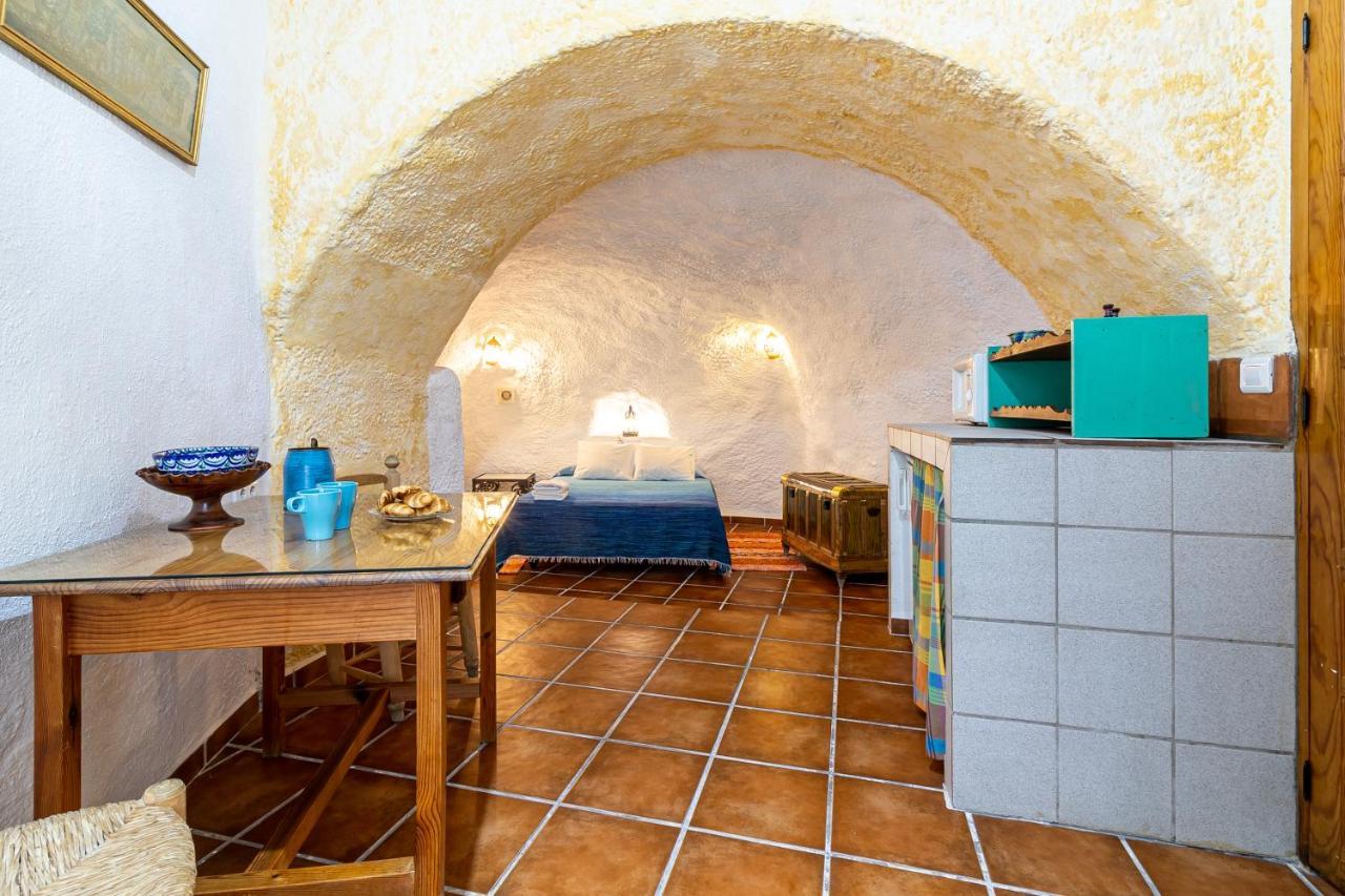 Cuevas El Abanico - Vtar Vivienda Turistica De Alojamiento Rural Granada Eksteriør billede