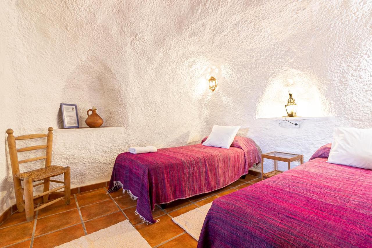 Cuevas El Abanico - Vtar Vivienda Turistica De Alojamiento Rural Granada Eksteriør billede