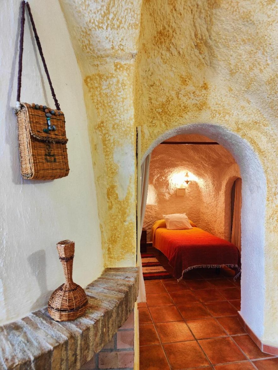 Cuevas El Abanico - Vtar Vivienda Turistica De Alojamiento Rural Granada Eksteriør billede