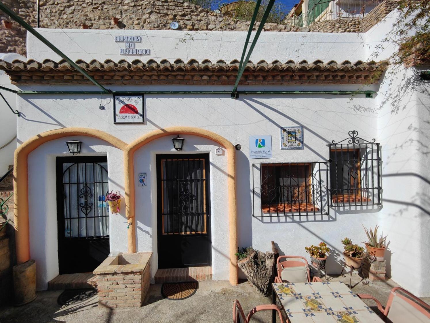 Cuevas El Abanico - Vtar Vivienda Turistica De Alojamiento Rural Granada Eksteriør billede
